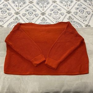 EUC - worn 1x. Oversized sweater.